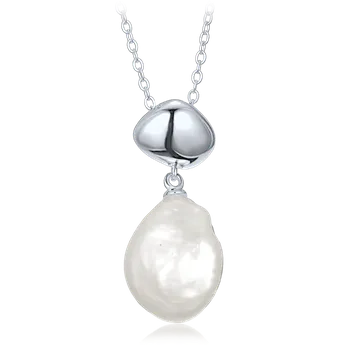 Náhrdelník Moonlit Náhrdelník s perlou a jemným stříbrným detailem