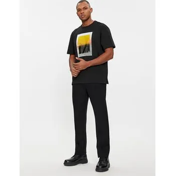 Pánská móda Calvin Klein T-Shirt Sense Layer K10K112394 Černá Regular Fit S