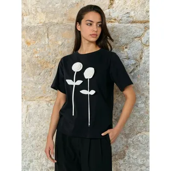 Dámské tričko Sinsay - Bavlněné tričko s 3D aplikací - černá - 590DO-99X - 590DO-99X-XL