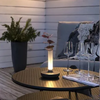 Venkovní osvětlení Konstsmide Stolní nabíjecí přenosná lampička ve tvaru vázy, Konstsmide Barevná úprava: černá