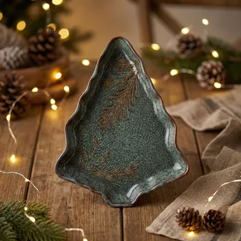 Keramický tác ve tvaru stromku ALTOM DESIGN Reactive Borový les 16 cm