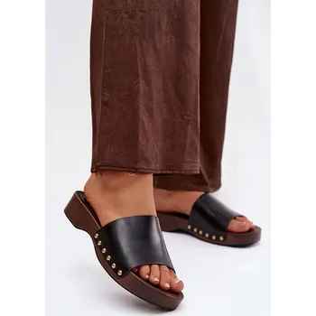 Dámské pantofle Boto Dámské pantofle se zlatými nýty Terissa Barva: Černá, Velikost: 39