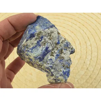 Přírodní kámen Lapis lazuli surový přírodní 118g z Afghánistánu