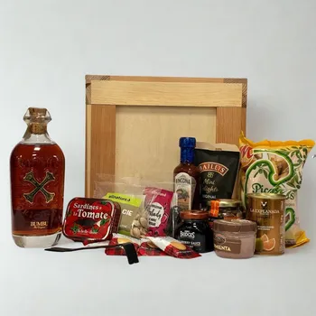 Dárkový potravinový koš Dárková Bedna s Alkoholem - Bumbu Original 0,7l 40% + Páčidlo