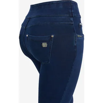 Dámské kalhoty Freddy kalhoty N.O.W.® YOGA v džínově tmavě modré s modrými švy, slim fit, ohrnující pas, denim žerzej Vybraná velikost: XL