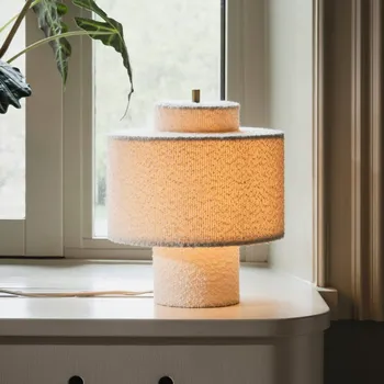Lampička Globen Lighting stolní lampa Noah, bílá, výška 31 cm, textil 1 x 40 W - Doprava zdarma