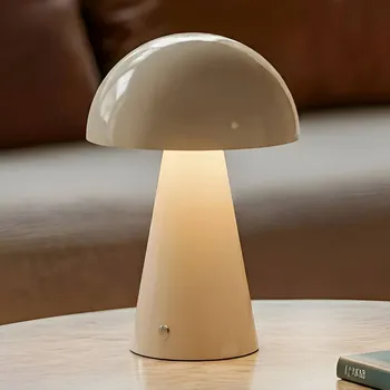 Lampička Lindby LED dobíjecí stolní lampa Nevijo, béžová, Ø20cm, USB, stmívač - Ø základny 12 cm; délka kabelu USB 101 cm 1 x 1,7 W LED - Doprava zdarma