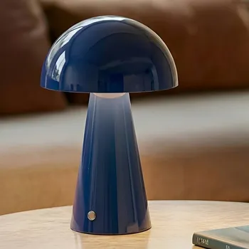 Lampička Lindby LED dobíjecí stolní lampa Nevijo, modrá, Ø20cm, USB, stmívač - Ø základny 12 cm; délka kabelu USB 101 cm 1 x 1,7 W LED - Doprava zdarma