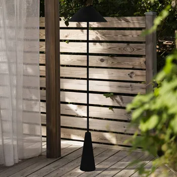 Venkovní osvětlení Globen Lighting Akumulátorová venkovní stojací lampa Cannes, černá, IP54 1 x 2,4 W LED - Doprava zdarma