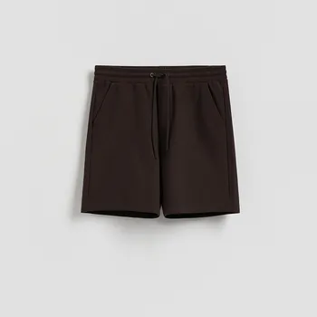 Pánské kalhoty Reserved - Strukturální kraťasy regular fit - hnědá - 322EF-88X - 322EF-88X-S