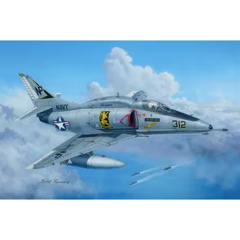 Plastikový model A-4F Sky Hawk - Hobby Boss 81765