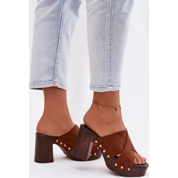 Dámské sandále Dámské sandály na podpatku se zlatými přezkami Camel Nerelle 38