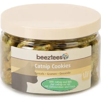Pamlsek pro kočku Beeztees Catnip Cookies losos 55 g