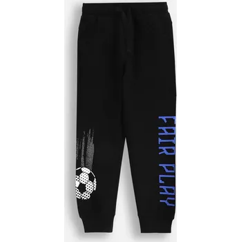 Chlapecké tepláky černé Joggery 104 Coccodrillo WC5