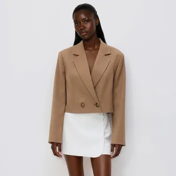 Dámské kraťasy Reserved - Kraťasová sukně s příměsí viskózy - bílá - 183GU-00X - 183GU-00X-XXL