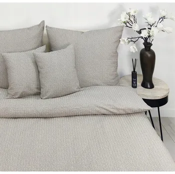 Povlečení Krepové povlečení PREMIUM drobné bílé kvítky na béžovém pozadí 160x200