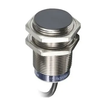 Indukční bezdotykový snímač 15 mm NC Válcový M30 x 1,5 5→ 200 mA, 5→ 300 mA, 800 μA 264 V AC/DC, 240 V