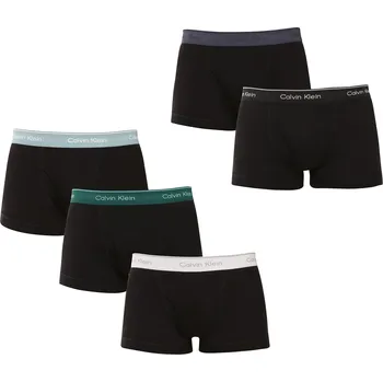 Boxerky 5PACK pánské boxerky Calvin Klein černé (NB1897-2Q9) XXL NB1897-2Q9 Možnost vrácení zboží ZDARMA do 120 dnů!