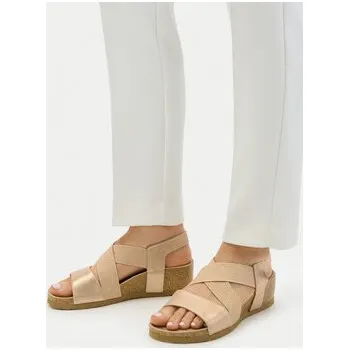 Dámské sandále Sandály Go Soft CEO-HSCB15046-52 Zlatá 38