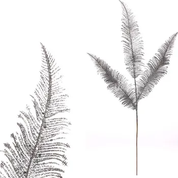 umělá květina Stříbrné umělé kapradí se třpytkami - realistická vánoční dekorace Barva: Stříbrná