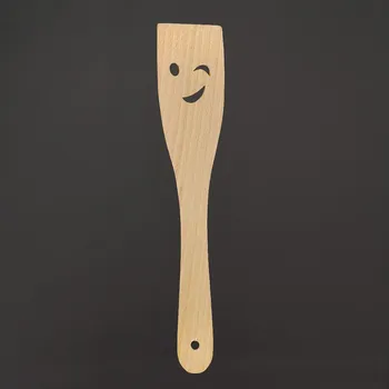 Obracečka AMADEA Dřevěná obracečka s úsměvem, masivní dřevo, délka 28 cm