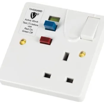 Elektrická zásuvka Zásuvka RCD RCD01 Typ G – britská 13 A Dvojitý pól Timeguard 1 Spínací proud Bílá