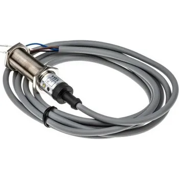 Kapacitní snímač 5 mm, výstup: PNP Válcový M18 x 1 200 mA 10→ 30 V stejnosm IP67