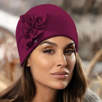 Čepice KRUMLOVANKA Dámská zimní čepice W-0019/549 fuchsiová