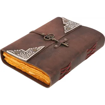 Karnevalový kostým Leather Journals Tajemný kožený grimoár s klíčem a stříbrným kováním