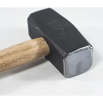 Palice XT Line Palice - dřevěná násada | 6000 g