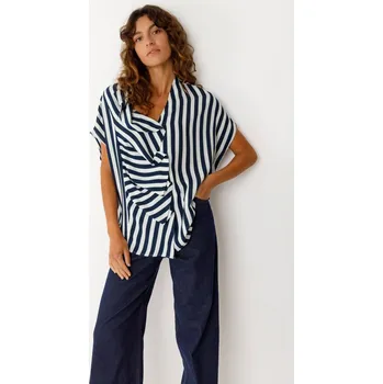 Dámská halenka Halenka SKFK Kaua GB9 bílo-modrá pruhovaná Velikost: 36