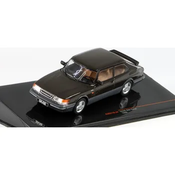 autíčko Saab 900 Turbo 1988 1:43 - IXO Saab 900 - kovový model