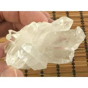 Přírodní kámen Křišťál drúzka z Brazílie 70g