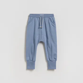 Chlapecké oblečení Reserved - Tepláky - modrá - 483HK-55X - 483HK-55X-104