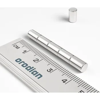 Dekorativní magnet Neodymový magnet válec 5×8 mm - N38