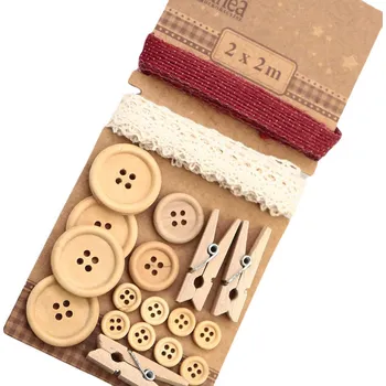 Krajka Pro Háčkování Krajková stuha s knoflíky a kolíky - přírodní, červená