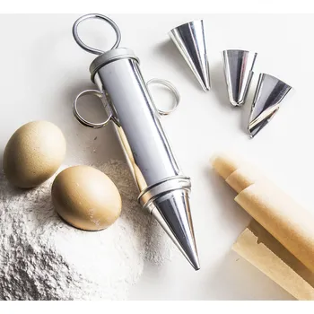 Zdobička na dorty / nerezová cukrářská stěrka KREM