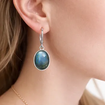 Náušnice Stříbrné náušnice s labradoritem Borealis