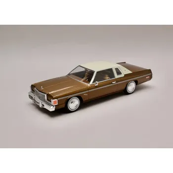 Plastikový model Dodge Royal Monaco coupe 1977 hnědo-béžová 1:24 WhiteBox