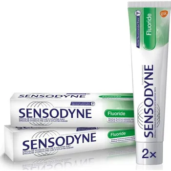 Sensodyne Fluoride zubní pasta na citlivé zuby, 2x 75 ml