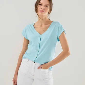 Tričko s výstřihem do V a knoflíčky světle modrá 50