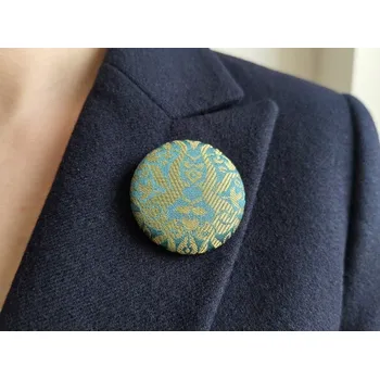 Brož Luxusní brokátová buttonková brož tyrkysová