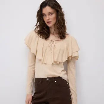 Dámský svetr Reserved - Svetr s volánkem - béžová - 000JI-08M - 000JI-08M-XL