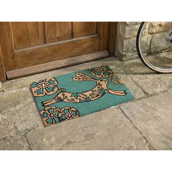 Rohožka modrozelená přírodní kokosové vlákno 40 x 60 cm PVC protiskluzová spodní strana rohožky s moderním vzorem králíka Beliani