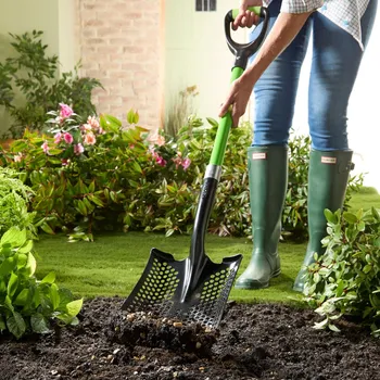 Lopata 3Pagen Odlehčená lopata mix barev Celková délka 102 cm.