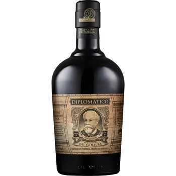 Tuzemák Diplomatico Seleccion de Familia 0,7l 43%