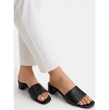 Dámské pantofle Nazouváky GINO ROSSI C-V2399L-1-1 Černá 38