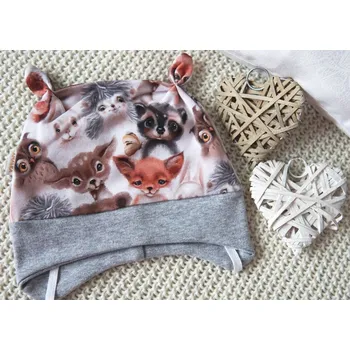 Kojenecká čepice AMÁLKA Elastická čepička teplákovina, koukající zvířátka Velikost: 56-62