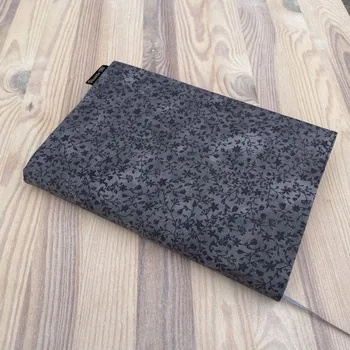 Obal na knihu Obal na knihu Kytičky na šedé, M