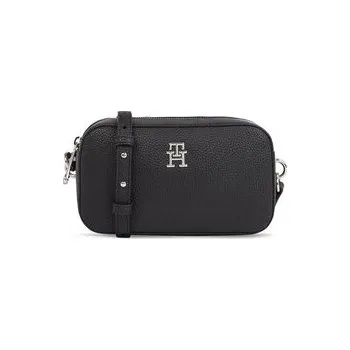 Kabelka Kabelka Tommy Hilfiger Th Emblem Camera Bag AW0AW15179 Černá OS